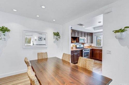 1722 Mountain Terrace Ln, Montebello CA  90640-2052 exterior