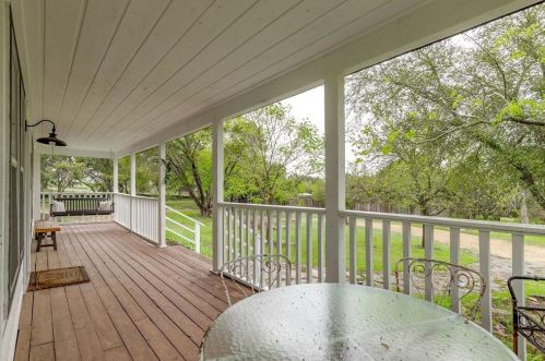 350 Springlake Dr, Mount Sharp TX  78620-4099 exterior