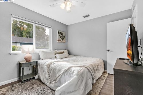 1953 Monterey Dr, Livermore CA  94551-7110 exterior