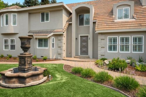 18660 Castle Lake Dr, Morgan Hill CA  95037-9472 exterior