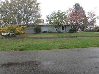 4817 Monta Vista Dr, Puyallup, WA 98372-9238