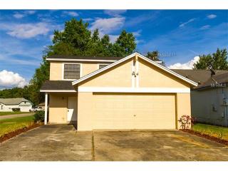1332 Bramblewood Dr, Lakeland, FL 33811-2944