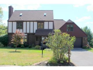 9 King Point Cir, Flemingville, NY 13827-1145