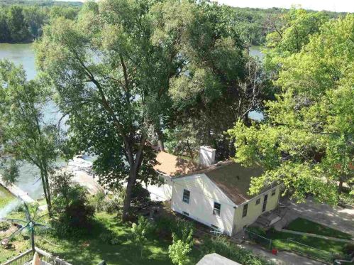 9692 Badger Hts, Edgerton, WI 53534-8959