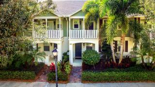 3056 Community Dr, Jupiter, FL 33458-8225