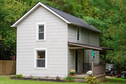262 Harrison St, Galena, OH 43021-9501