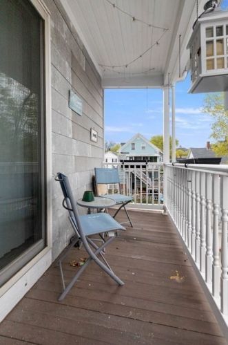 6 Woodside St, Salem MA 01970-1616 exterior