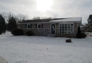 2196 Grandview Rd, Hanover, PA 17331-9346