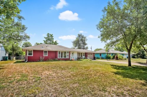 8419 Clinton Ave, Minneapolis, MN 55420-2356