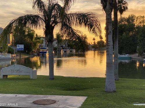 918 Sun Coast Dr, Gilbert AZ  85233-6723 exterior