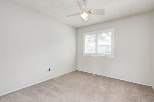 6417 Creekbed Ln, Citrus Heights CA  95621-4854 exterior