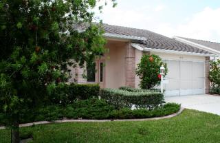 1035 Almondwood Dr, New Port Richey, FL 34655-7005