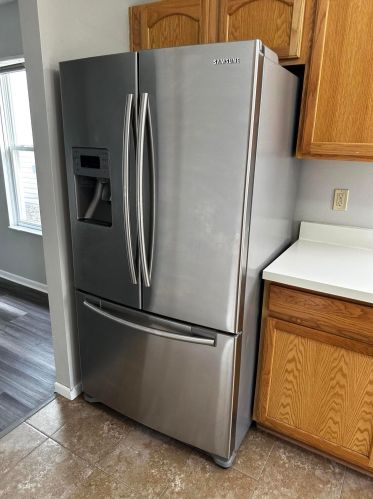 2133 Hierarch Ct, Darbydale OH  43123-1399 exterior