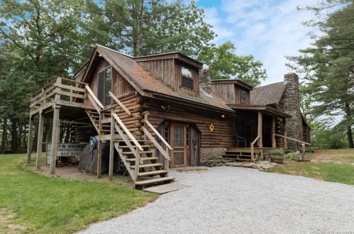 75 Route 32, North Franklin, CT 06254-1818
