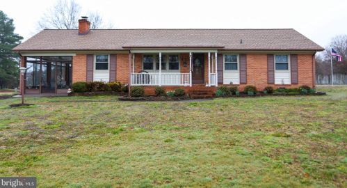 5309 Cold Harbor Rd, Mechanicsville, VA 23111-6918