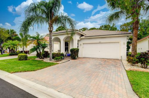 8493 Siciliano St, Boynton Beach, FL 33472-7168