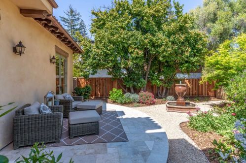 228 Marvin Ave, Los Altos CA  94022-3712 exterior