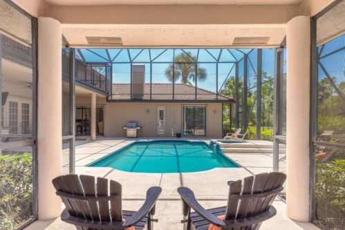 124 Pacer Cir, West Palm Beach, FL 33414-4051