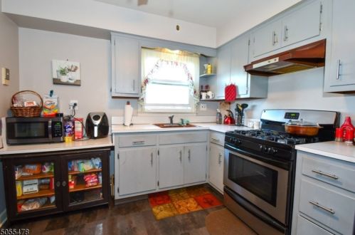 1 Prescott Pl, Paterson, NJ 07506-3831