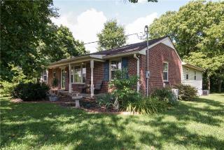 3031 Jenry Dr, Nashville, TN 37214-2207