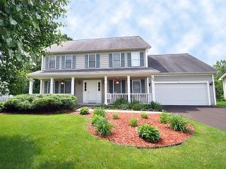 160 Aspen Look Dr, Henrietta, NY 14467-8953