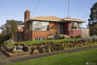 4102 Monroe St, Seattle, WA 98136-2336
