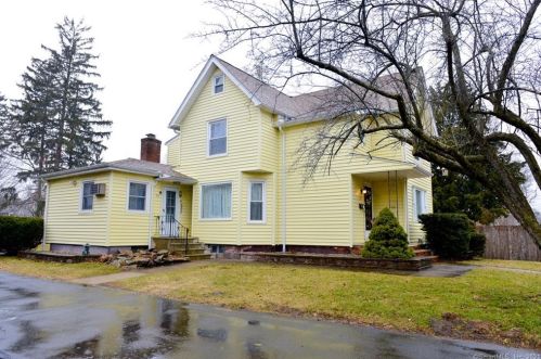 23 Washington St, Plainville, CT 06062-2137