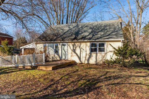 937 Lucon Rd, Collegeville, PA 19473-2117