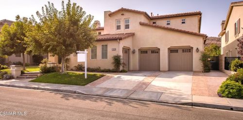 4158 Eagle Flight Dr, Simi Valley, CA 93065-0225
