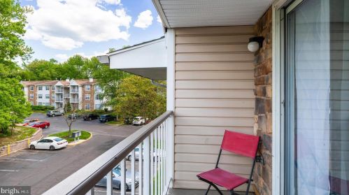 16 Willow Ct, Trenton NJ  08619-4626 exterior