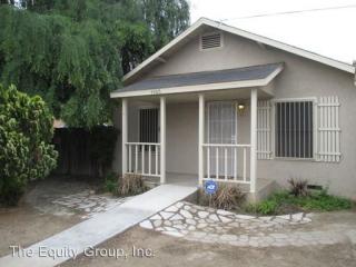 1106 Houston Ave, Visalia CA  93291-2833 exterior