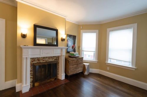 144 Wentworth Ave, Providence RI  02905-2706 exterior