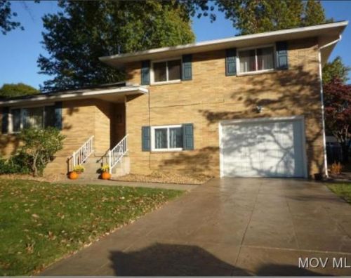 3308 Foley Dr, Parkersburg WV  26104-2629 exterior