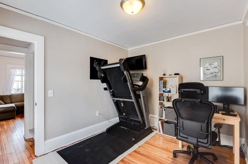 882 Bayard Ave, Saint Paul MN 55102-4002 exterior