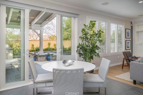 26173 Lone Rock Ct, Santa Clarita CA  91381-0647 exterior