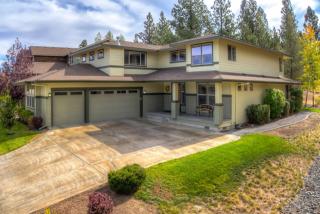 506 Flagline Dr, Bend OR  97701-5571 exterior