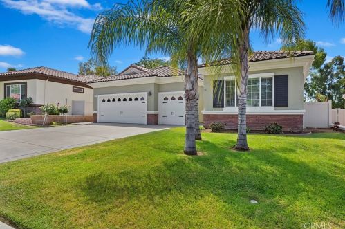 991 Gleneagles Rd, Beaumont CA  92223-8525 exterior