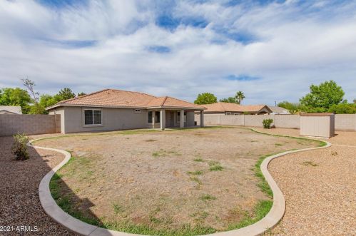 3605 Thornton Ave, Gilbert, AZ 85297-3058