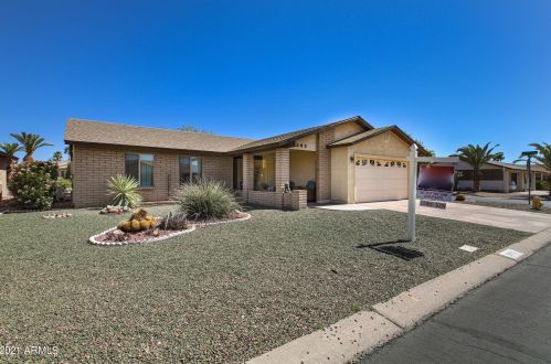 905 79th Pl, Mesa, AZ 85208-4676