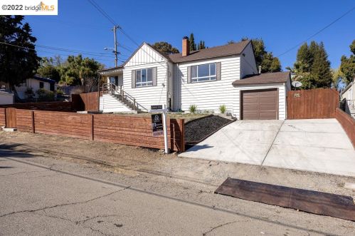 2809 99th Ave, Oakland CA  94605-4814 exterior