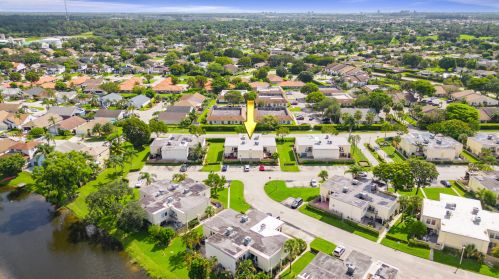 1520 Shaker Cir, West Palm Beach FL  33414-5735 exterior