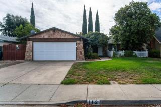 112 Randall Ave, Vacaville, CA 95687-5227