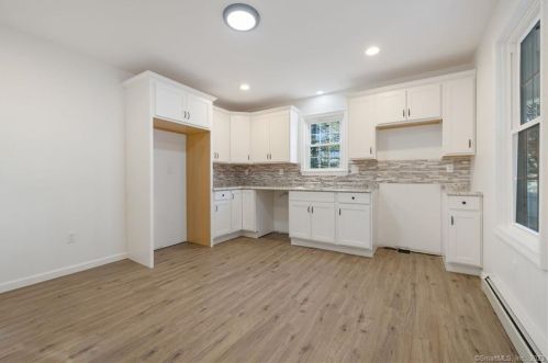 13 Church St, Moosup CT  06354-1205 exterior