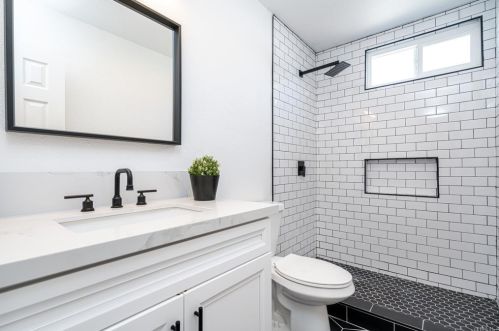 4910 Magnus Way, San Diego CA  92113-3518 exterior