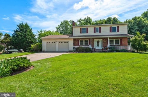 1311 Cold Harbor Ct, Herndon VA 20170-2018 exterior