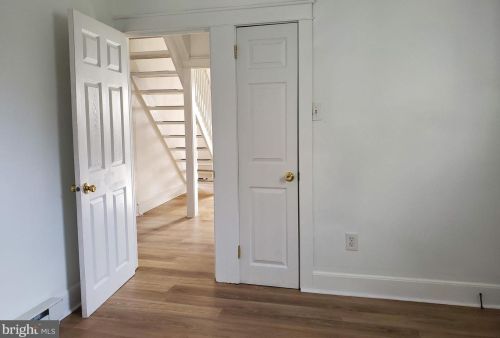 29 Bishop Holw Rd, Newtown Square PA  19073-3211 exterior