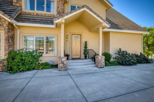 951 Crystal Oak Pl, Newcastle CA  95658-9405 exterior