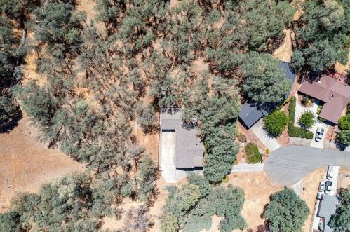 18645 Maple Leaf Ct, Middletown CA  95467-8528 exterior