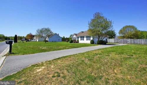 364 Sunny Meadow Dr, Magnolia, DE 19962-1787