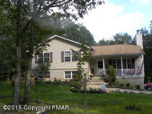 1267 Grand Mesa Dr, Effort, PA 18330-7863